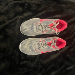 Size 6 Nike Flex Trainer